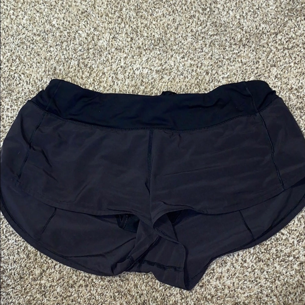 Black lulu shorts